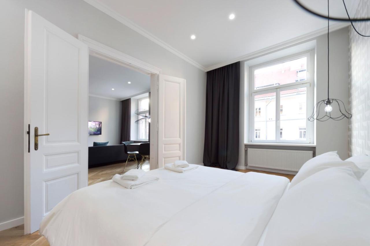 Fine Two Bedroom Trdinova Apartment Ljubljana Kültér fotó